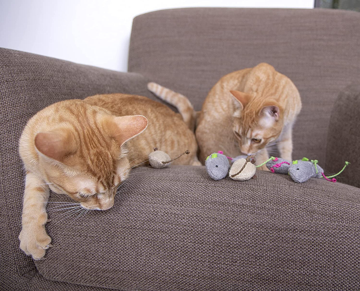 (3 Count) Skitter Critters Catnip Cat Toys - Gray/Cream, 3 Count
